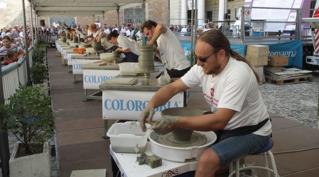 Il 26 e il 27 luglio il Quartiere delle Ceramiche di Grottaglie ospiterà la terza edizione del Mondial Tornianti in Tour