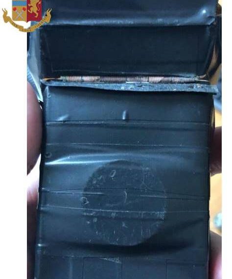 Nasconde la droga in un pacchetto di sigarette con all’interno una calamita: 28enne denunciato dalla Polizia di Stato