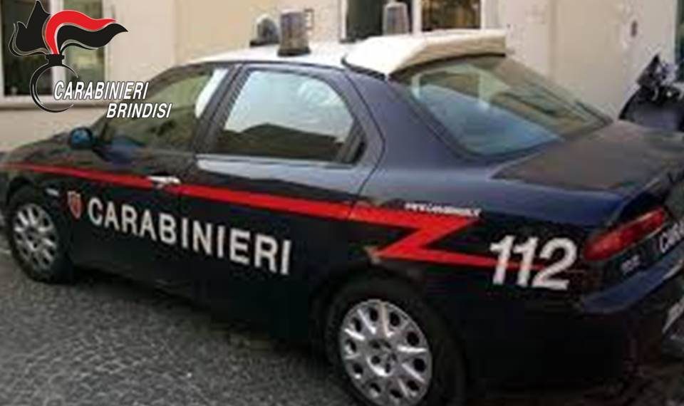Latiano. Nascondeva  nella camera da letto sostanza stupefacente, arrestato.