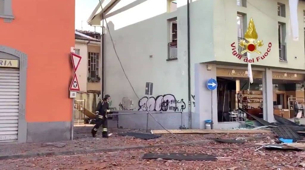 Esplode una palazzina a Bergamo