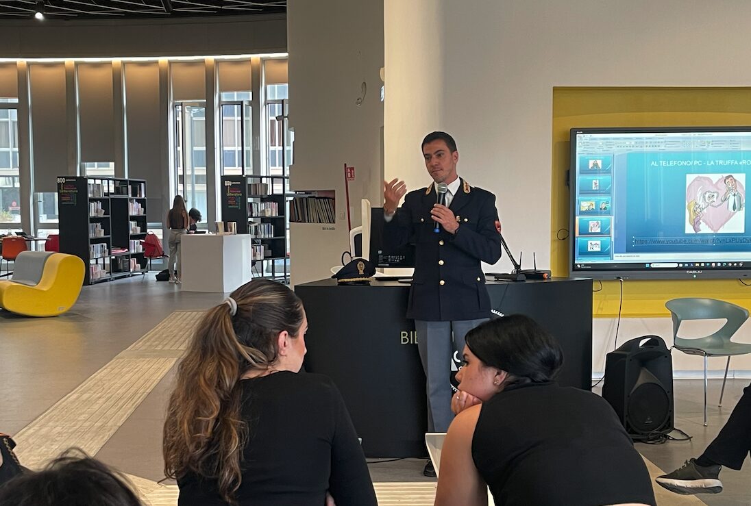 Taranto, successo per l’incontro “Non Ci Casco”: prevenire le truffe si può, con consapevolezza e informazione Taranto, successo per l’incontro “Non Ci Casco”: prevenire le truffe si può, con consapevolezza e informazione