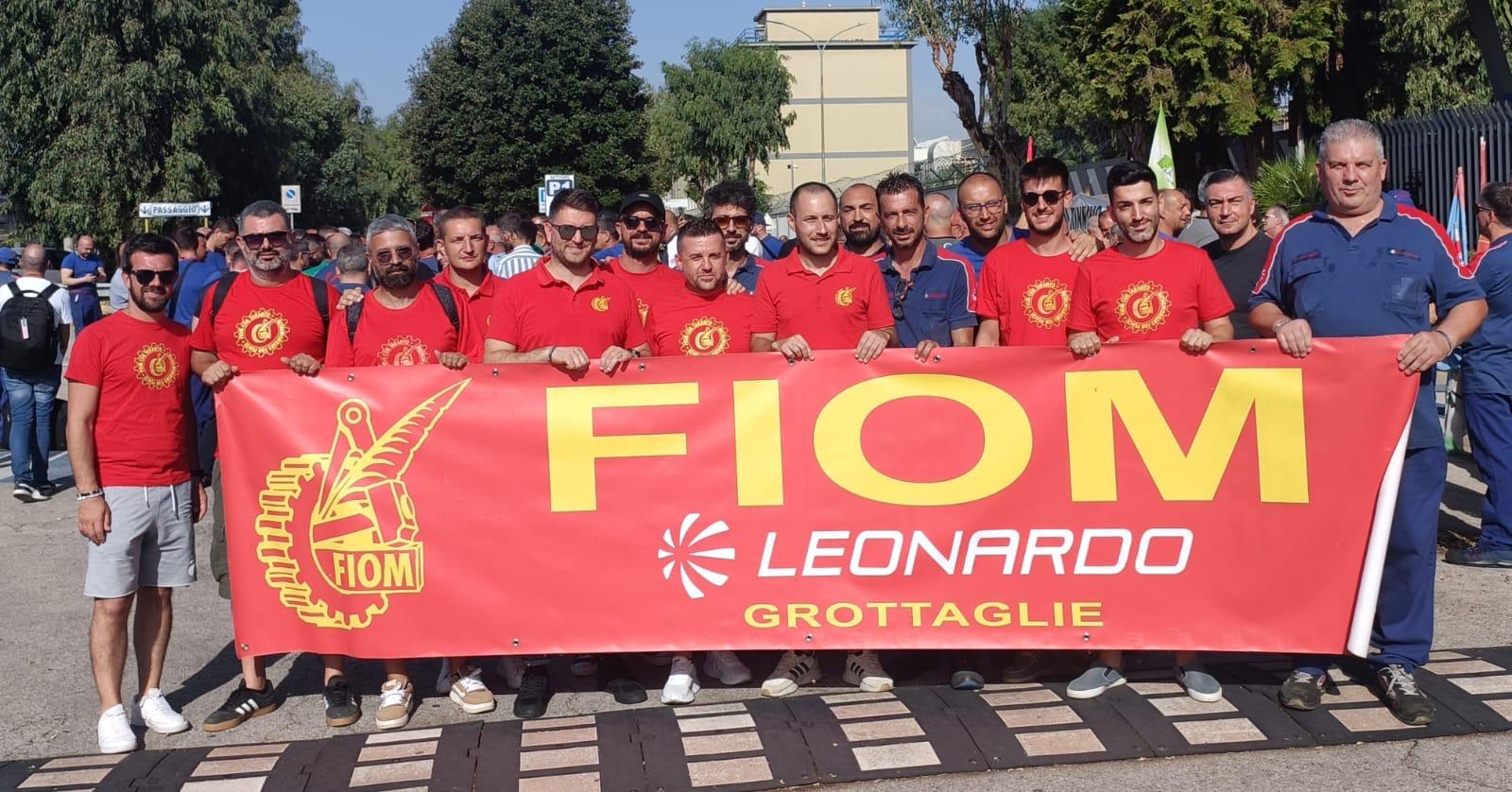 leonardo fiom taranto scende in piazza a sostegno dei colleghi campani