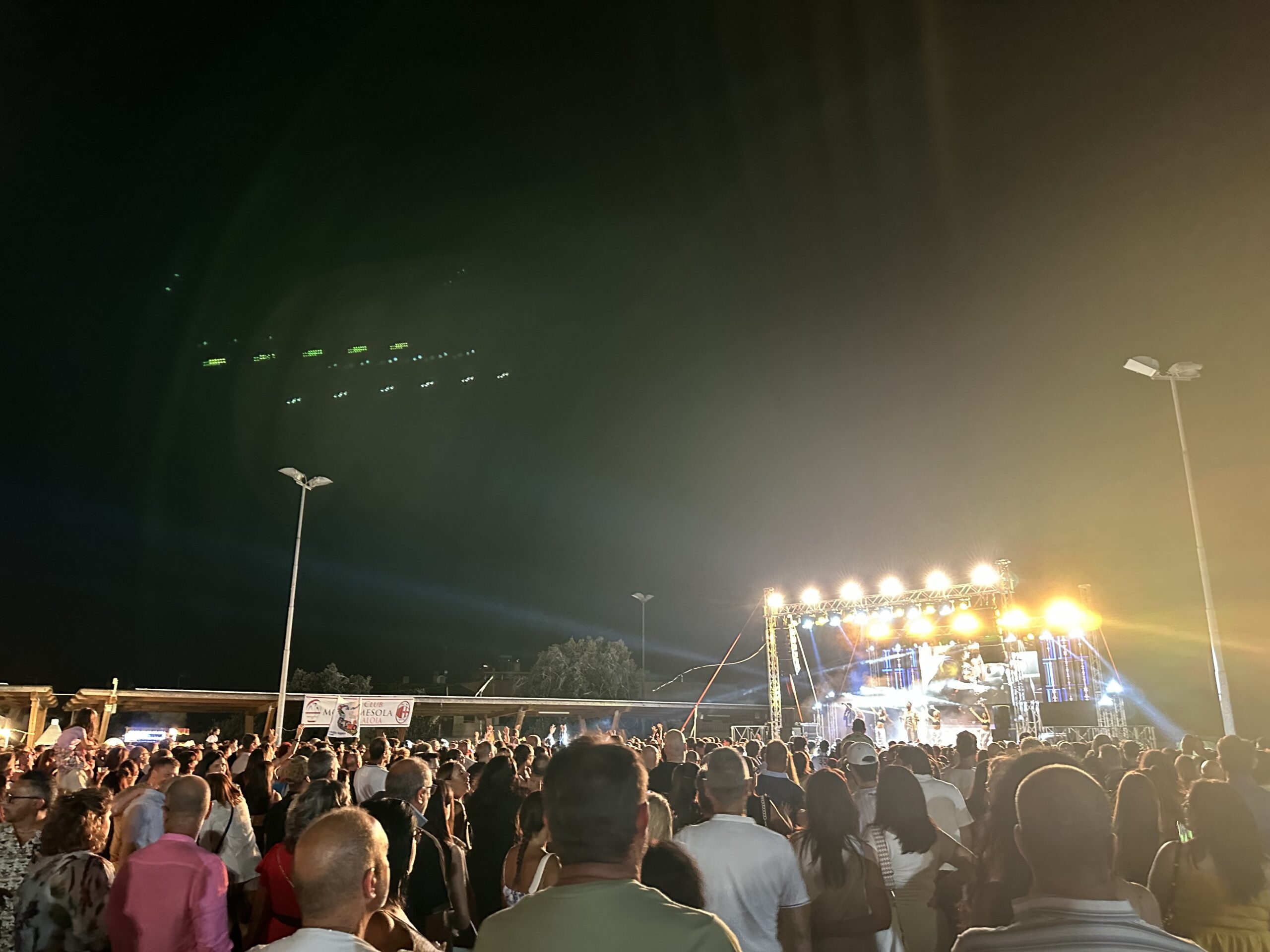 montemesola brinda al successo il beer fest ha portato 8mila persone in largo osanna