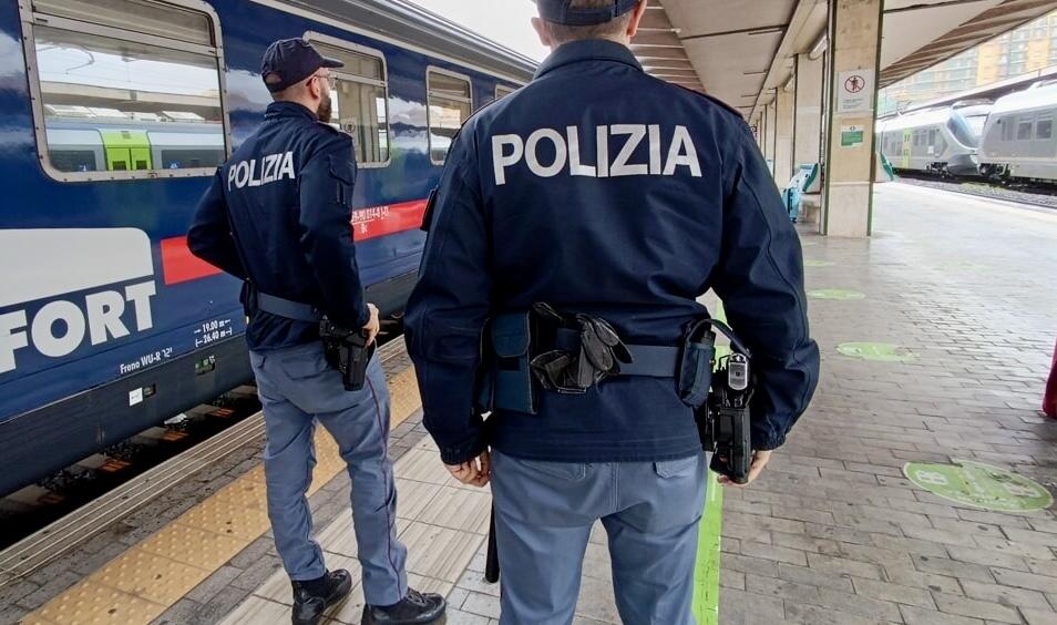 Polfer di Taranto, Maiorano (FdI): “Urgente rafforzamento dell’organico per garantire sicurezza e legalità” Polfer di Taranto, Maiorano (FdI): “Urgente rafforzamento dell’organico per garantire sicurezza e legalità”