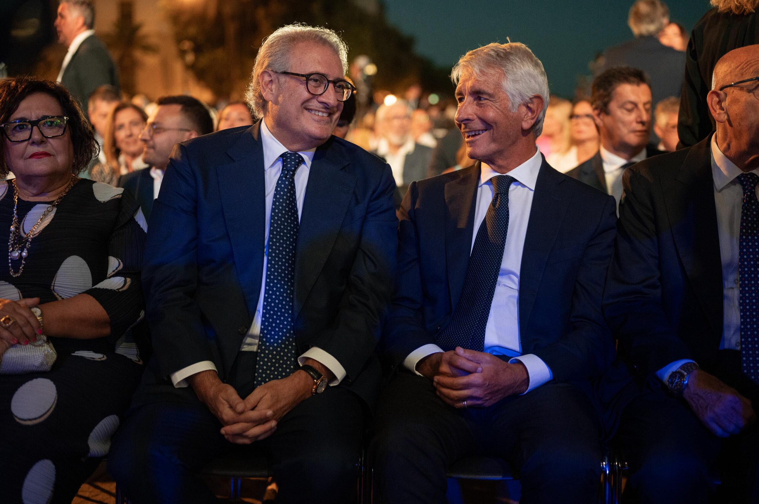 Taranto accende la festa per i XX Giochi del Mediterraneo: istituzioni, musica e spettacolo alla Rotonda del Lungomare Taranto accende la festa per i XX Giochi del Mediterraneo: istituzioni, musica e spettacolo alla Rotonda del Lungomare