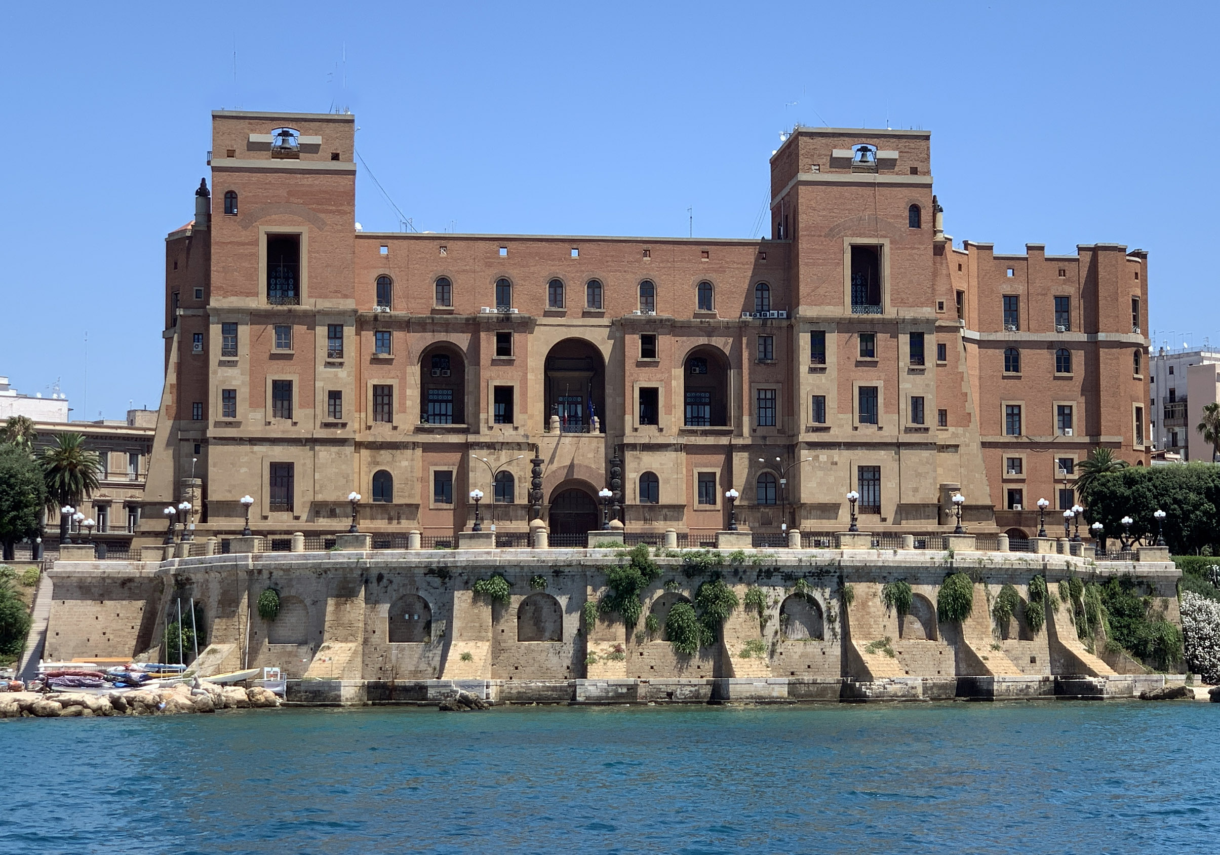  A Taranto ‘Verso il Patto Educativo di Comunità BES T’