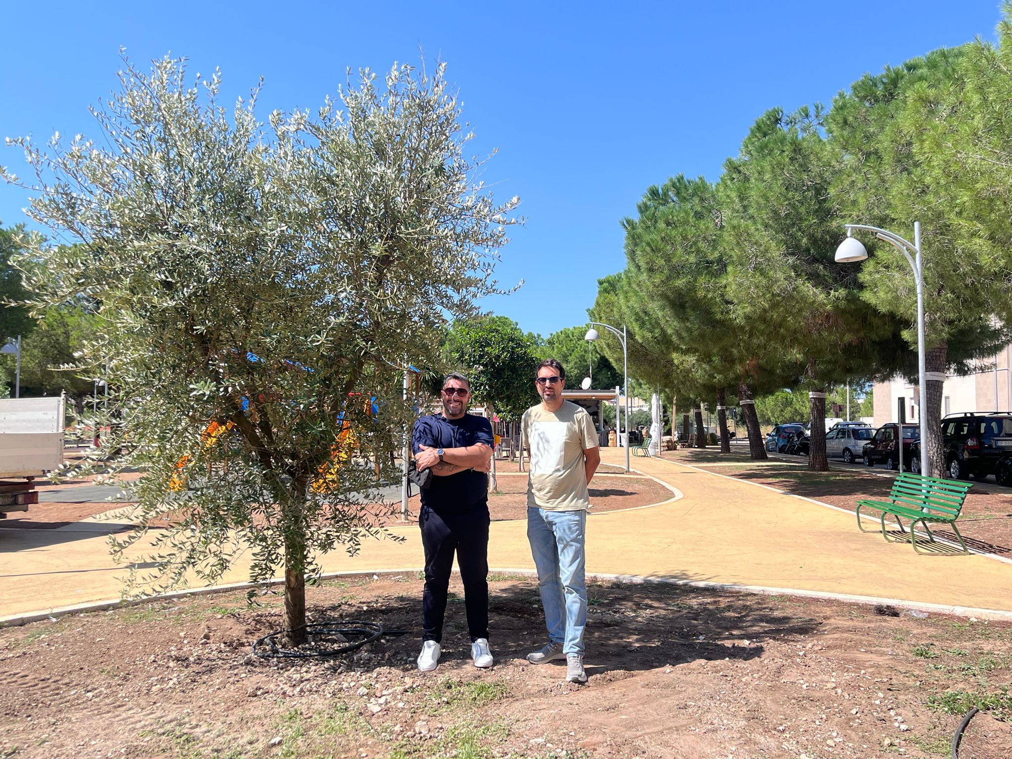Anche a Grottaglie un albero in memoria di Angelo Vassallo Anche a Grottaglie un albero in memoria di Angelo Vassallo