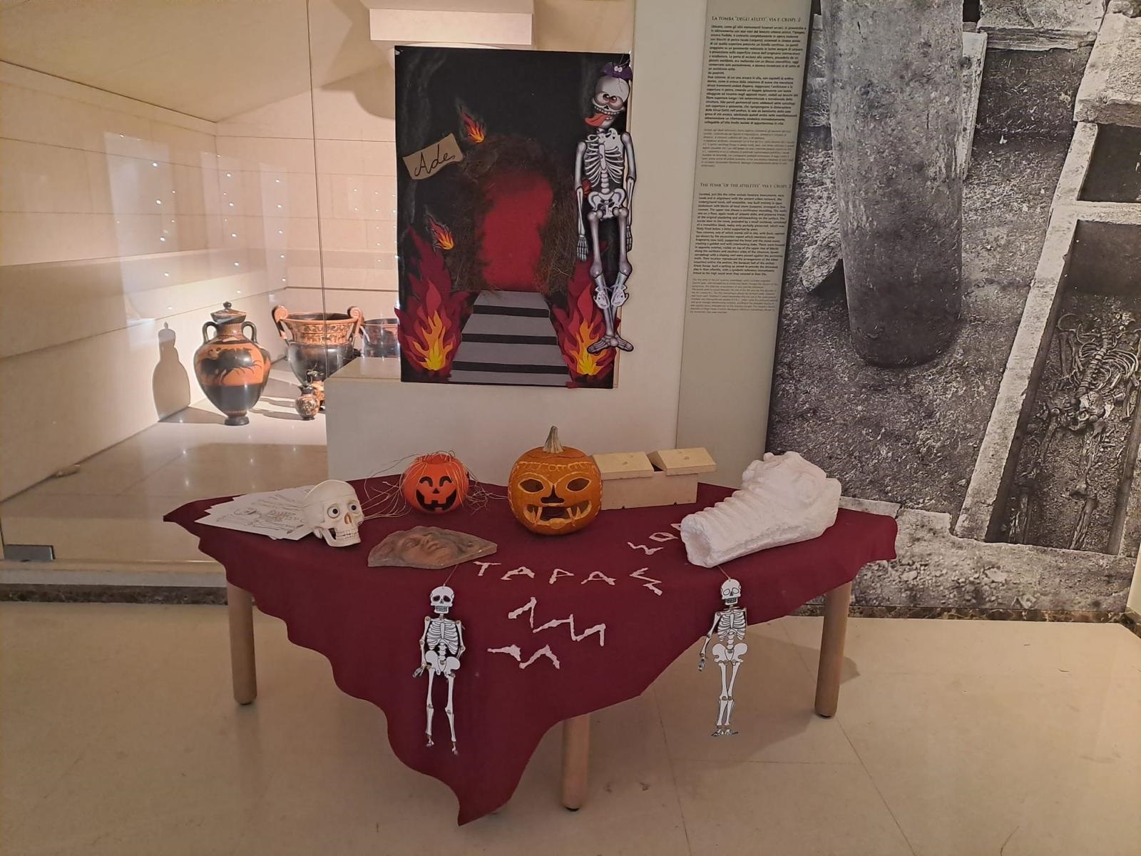 Halloween e Tutti i Santi. Il MArTA come una grande escape room Halloween e Tutti i Santi. Il MArTA come una grande escape room