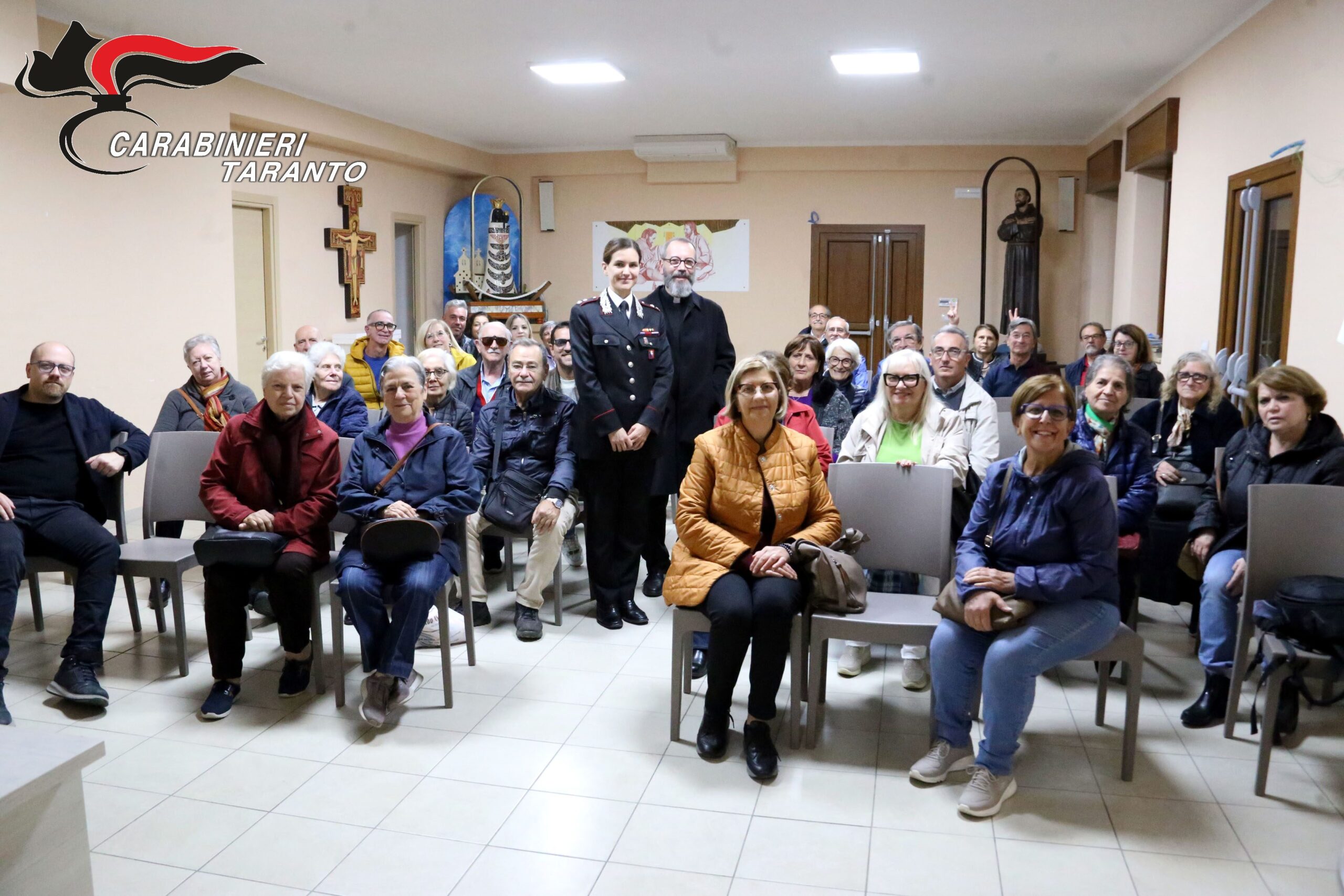 Truffe agli anziani, i Carabinieri informano per prevenire Truffe agli anziani, i Carabinieri informano per prevenire