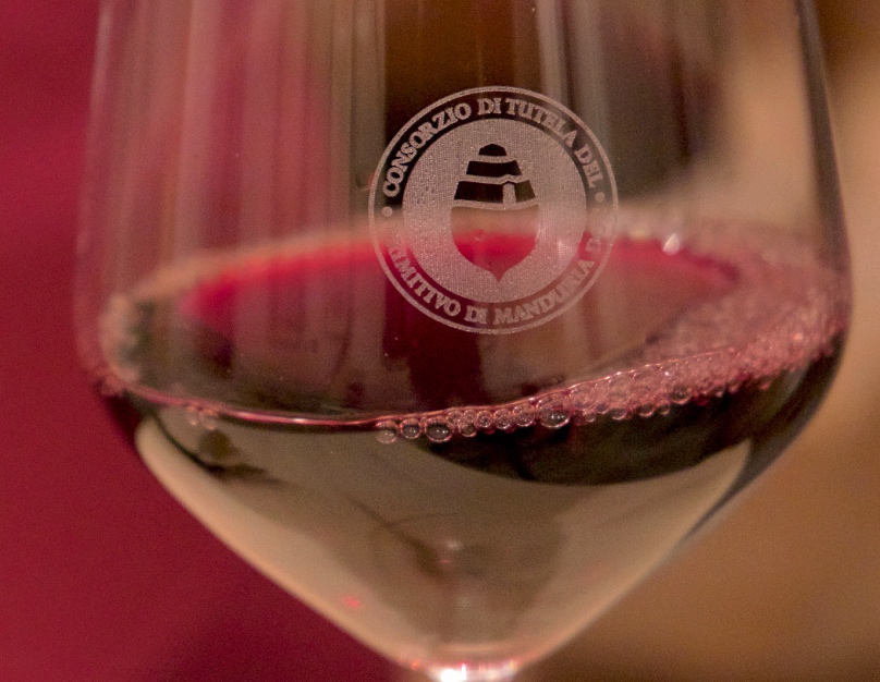 Il Primitivo di Manduria guarda alla Cina: il Consorzio pronto a conquistare il mercato asiatico Il Primitivo di Manduria guarda alla Cina: il Consorzio pronto a conquistare il mercato asiatico